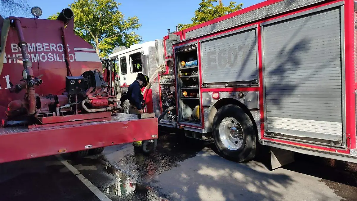 Bomberos bombera (1)